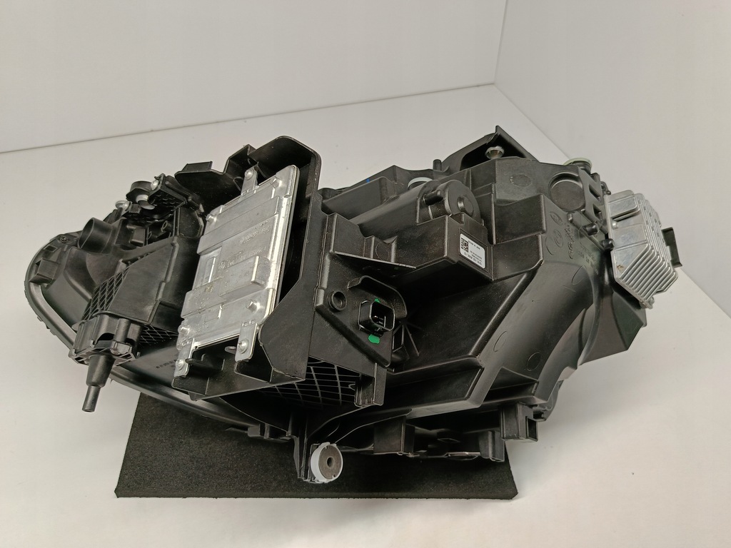 фото №11, Bmw 2 g42 22- лампа права перед передня full led eu 5a03e32-05