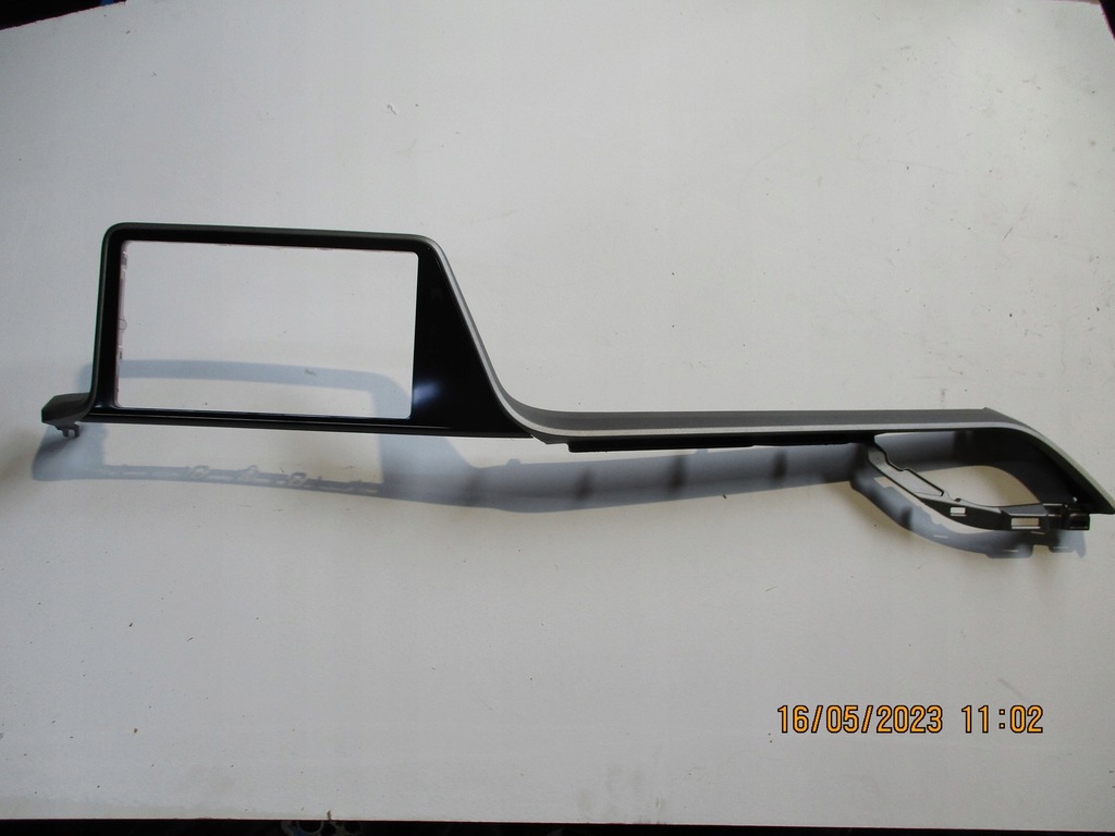 фото №1, Dekor рамка toyota chr 55411-f4030