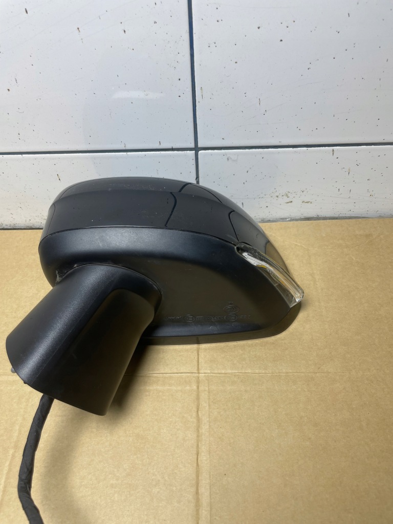 фото №3, Volvo xc60 ii зеркало левая 13 pin r-design