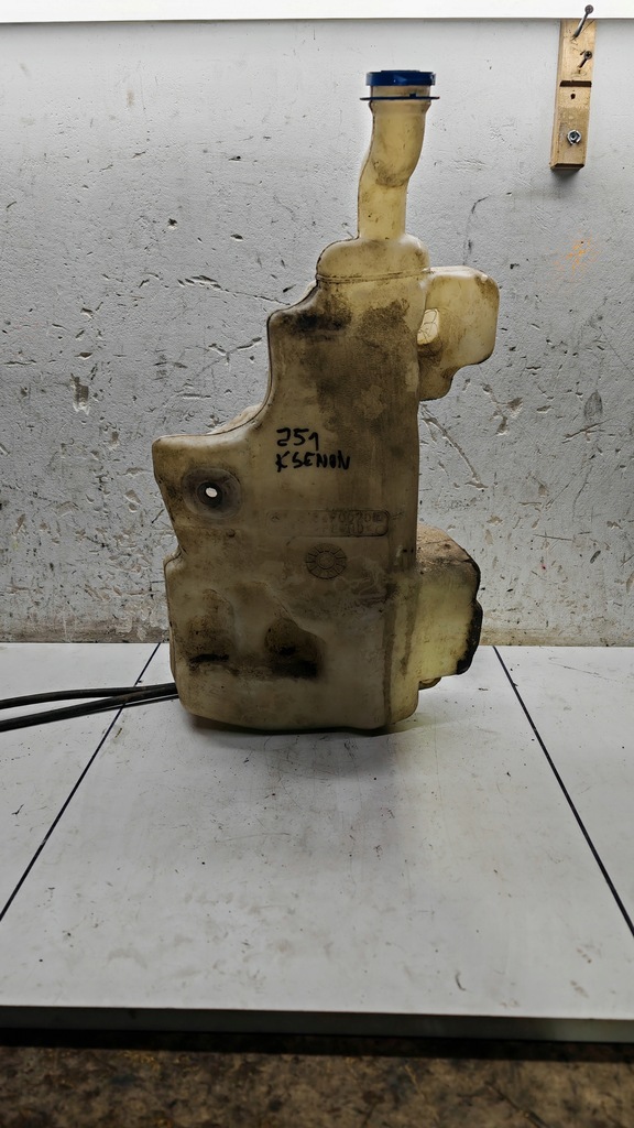 фото №7, Бачок омывателя mercedes w251 r-klasa помпа ксенон a2518690020