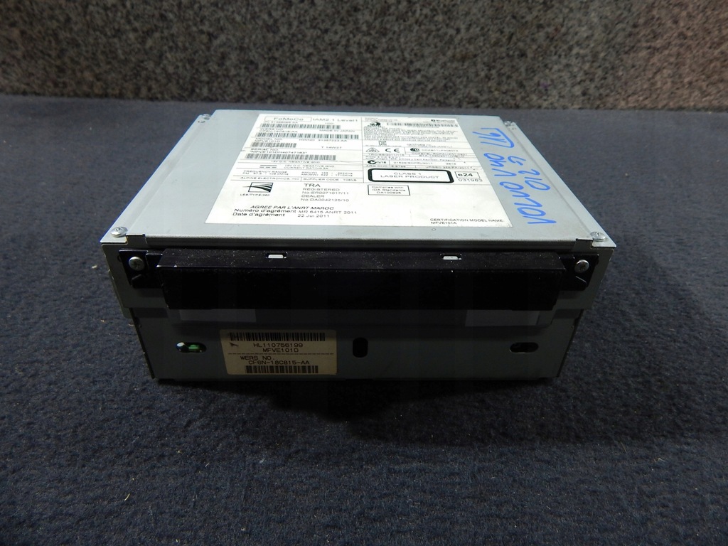 фото №1, Volvo v40 xc40 радіо