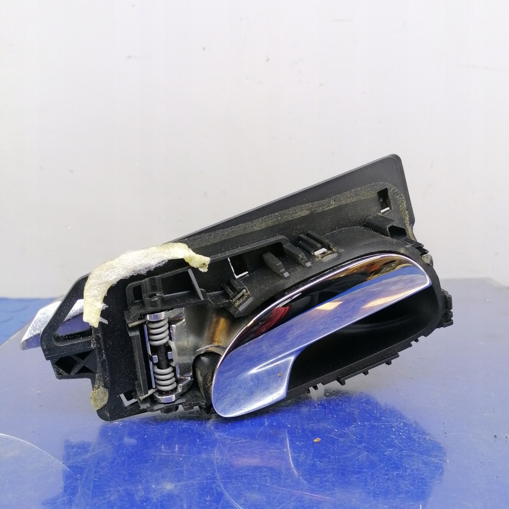 фото №1, Peugeot 307 ручка внутренняя перед правая