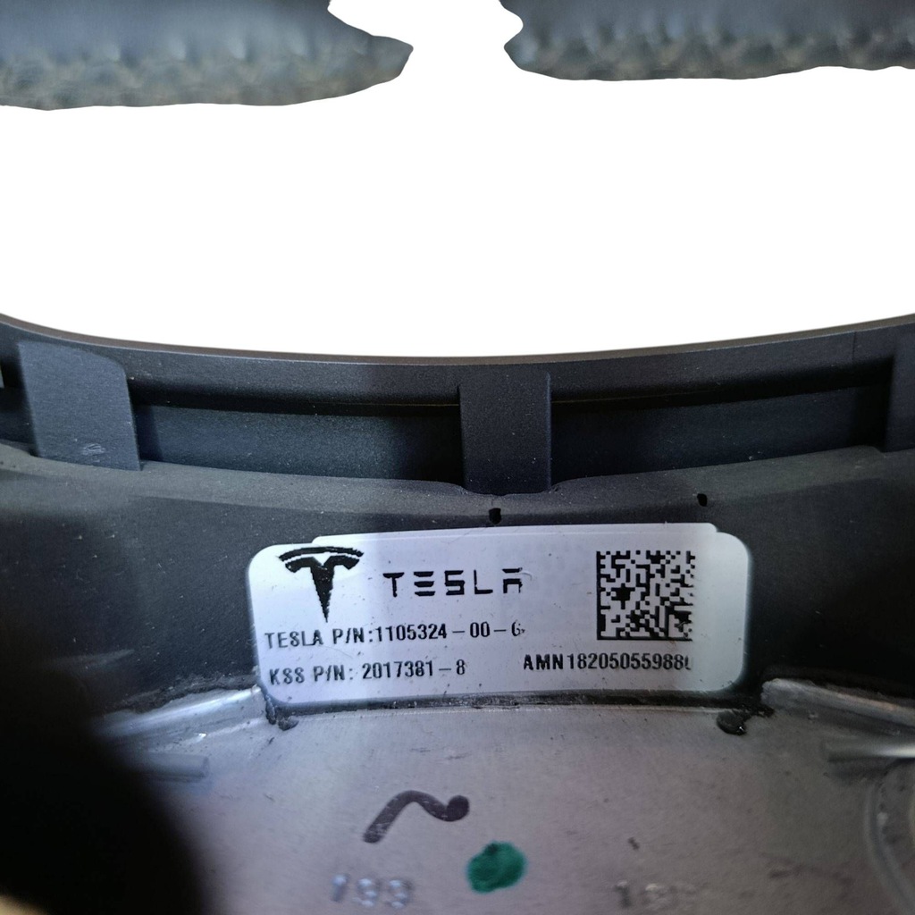 фото №14, Tesla model 3 2018 перед сторона левая воздуховод