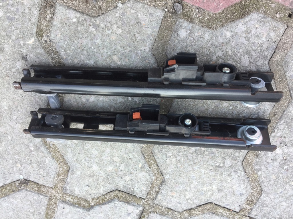 фото №1, Renault master iii ползунок поперечина оригинал 878240009r