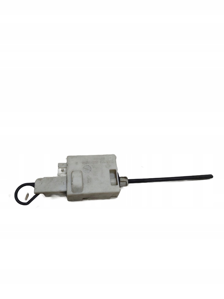 фото №1, Opel vivaro renault trafic ii привод крышка заливной топлива 8200032984b