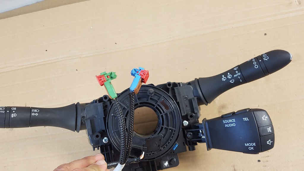 фото №4, Переключатель комбинированный лента renault megane iv hb