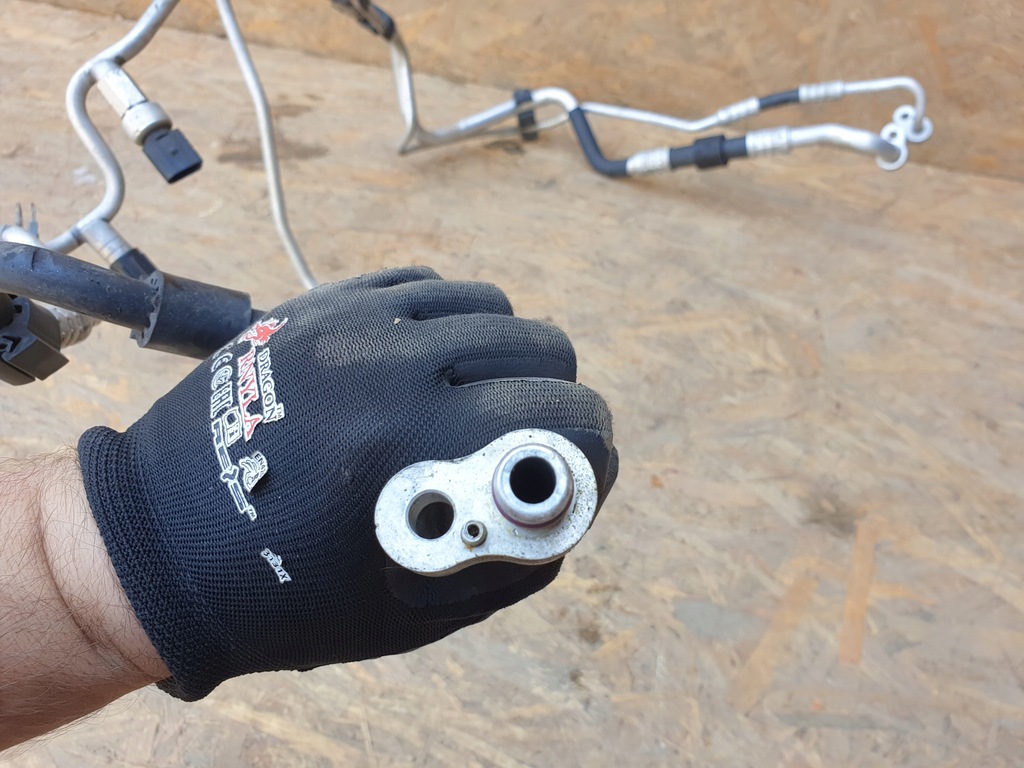 фото №11, Porsche panamera 970 шланг кондиционера