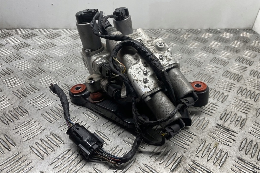 фото №1, Насос гидравлическая bmw 7 f01, f02 6775258 3.0l дизель 180kw 2012