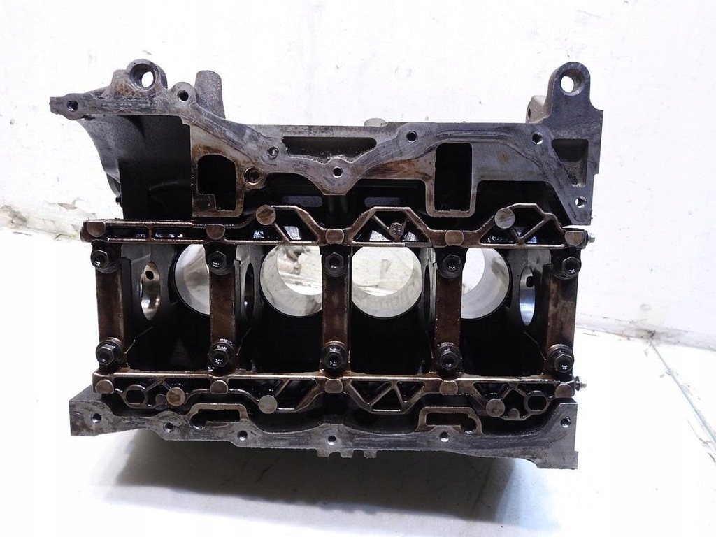 фото №7, Блок двигуна ford focus mk2 2.0 16v tbba