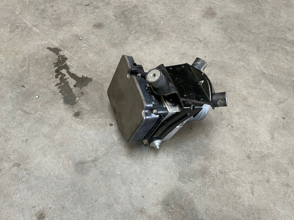 фото №1, Jaguar lift xj x351 5.0 sc насос abs jw93-14f447-ab