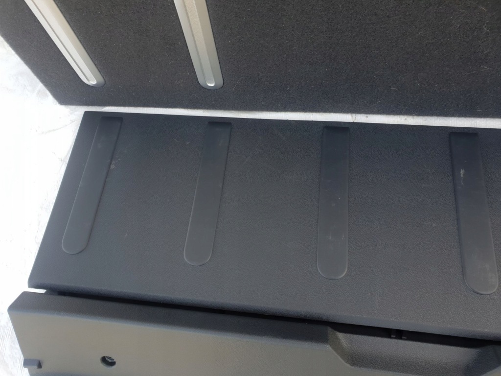 фото №5, Peugeot 3008 i hybrid 12-16 пол багажника защита задняя задняя na pas