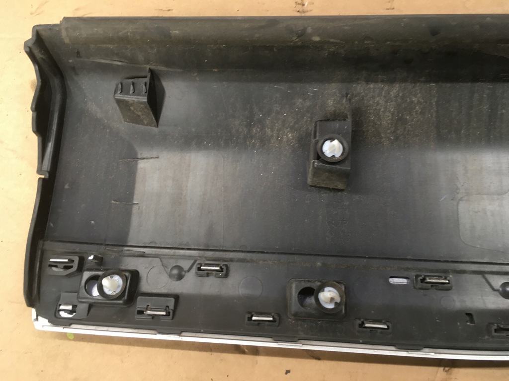 фото №6, Молдинг дверь левый задняя peugeot 2008 ii 9837637480