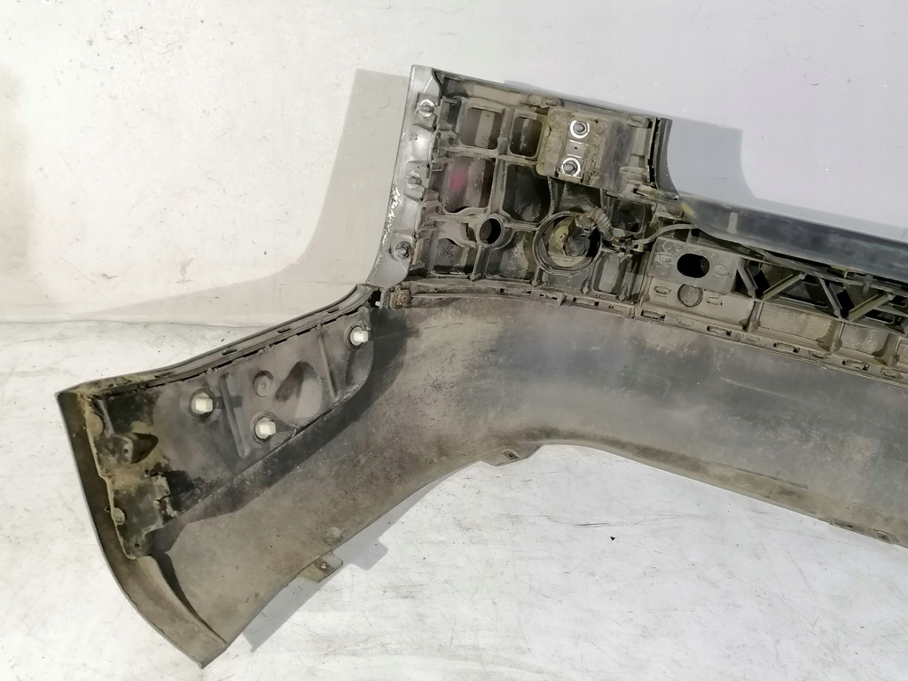 фото №10, Audi a4 b6 kombi бампер задняя задний