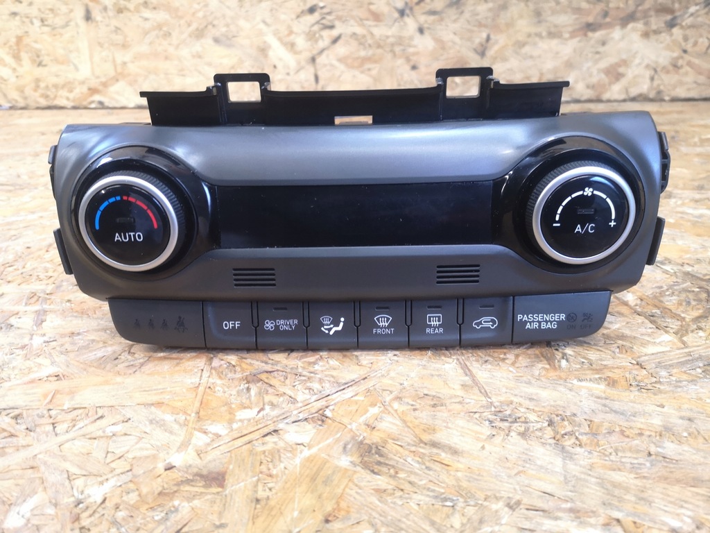 фото №1, Hyundai kona панель кондиціонера 97250-cm070