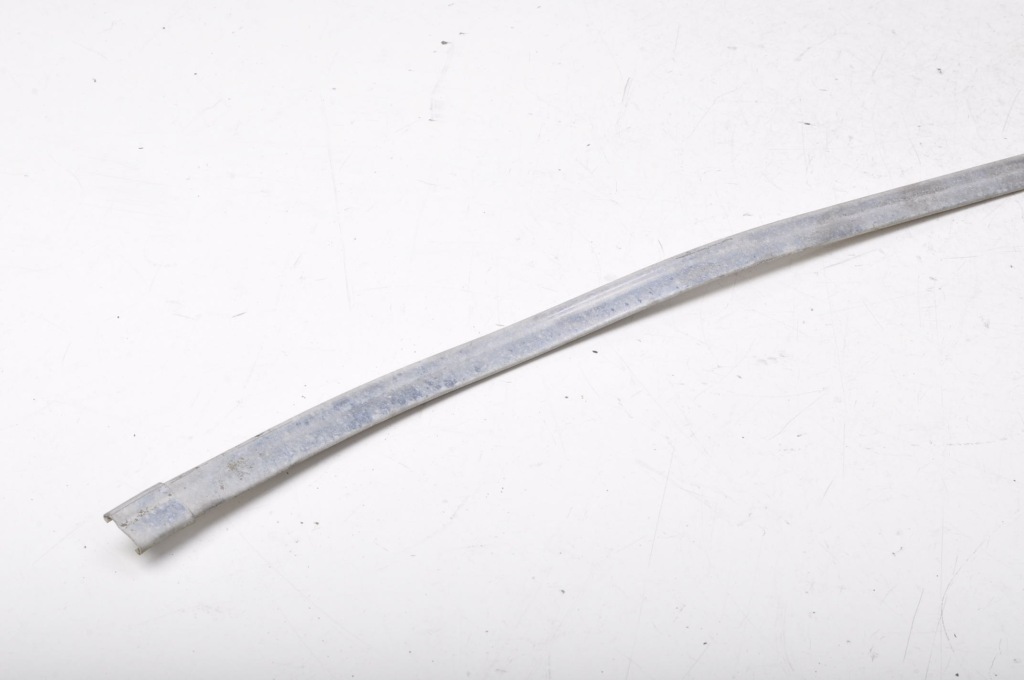 Bmw e24 молдинг стекло хром рамка комплект задний в Украине