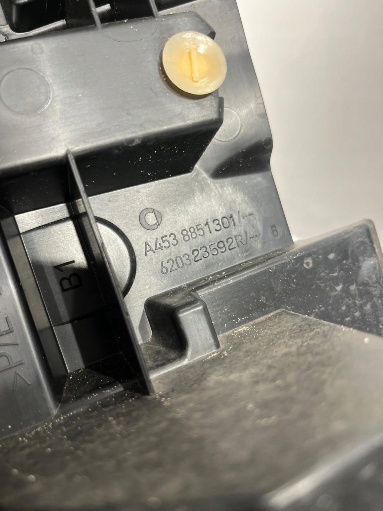 M26 smart fortwo iii a453 eq повітропровід повітря 620323592r Недорого