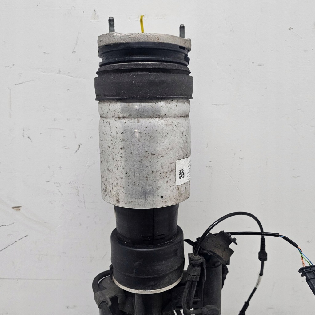 фото №8, Амортизатор правый перед передний tesla model s plaid 1420366-00-e