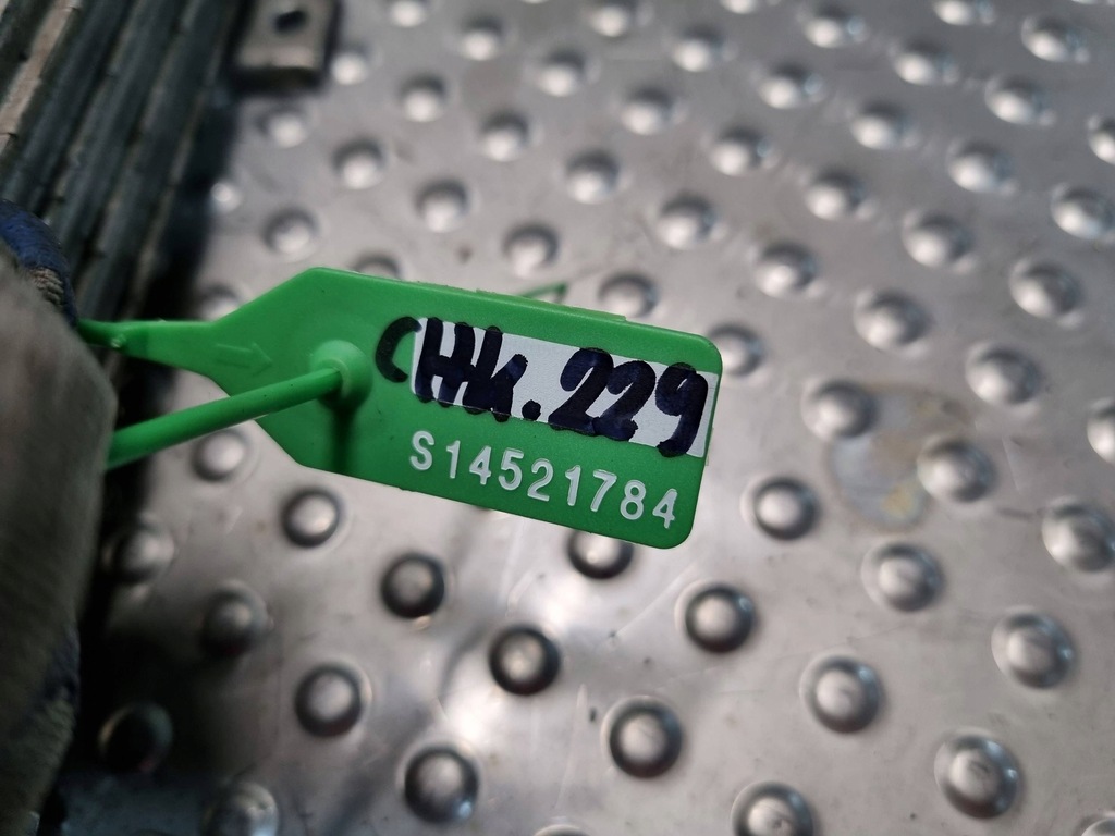 фото №6, Радиатор выхлопных газов egr 03g131513j vw passat b6 golf v altea a3 8p 2.0tdi