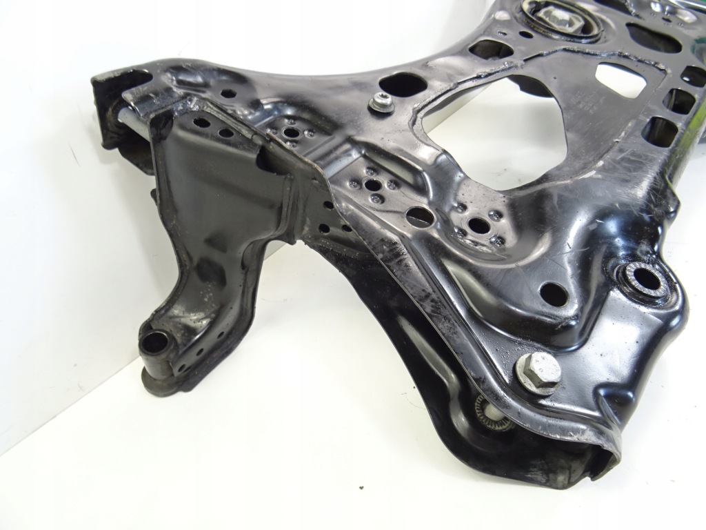 Audi a3 8v рестайлинг  подрамник подрамник подрамник 5q0199315 Доставка