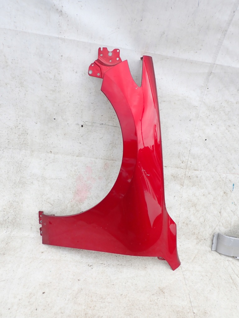 Купити Mazda 3 iv 19- крило перед передній ліве
