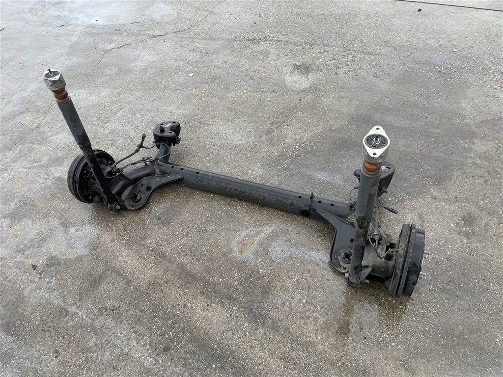 фото №1, Балка oś подвеска задняя ford b-max 12-18r.