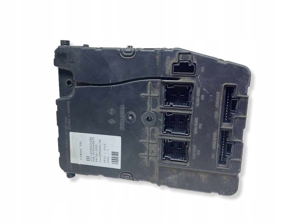 Купить Коробка предохранителей модуль bsi 8200525384 renault scenic 2