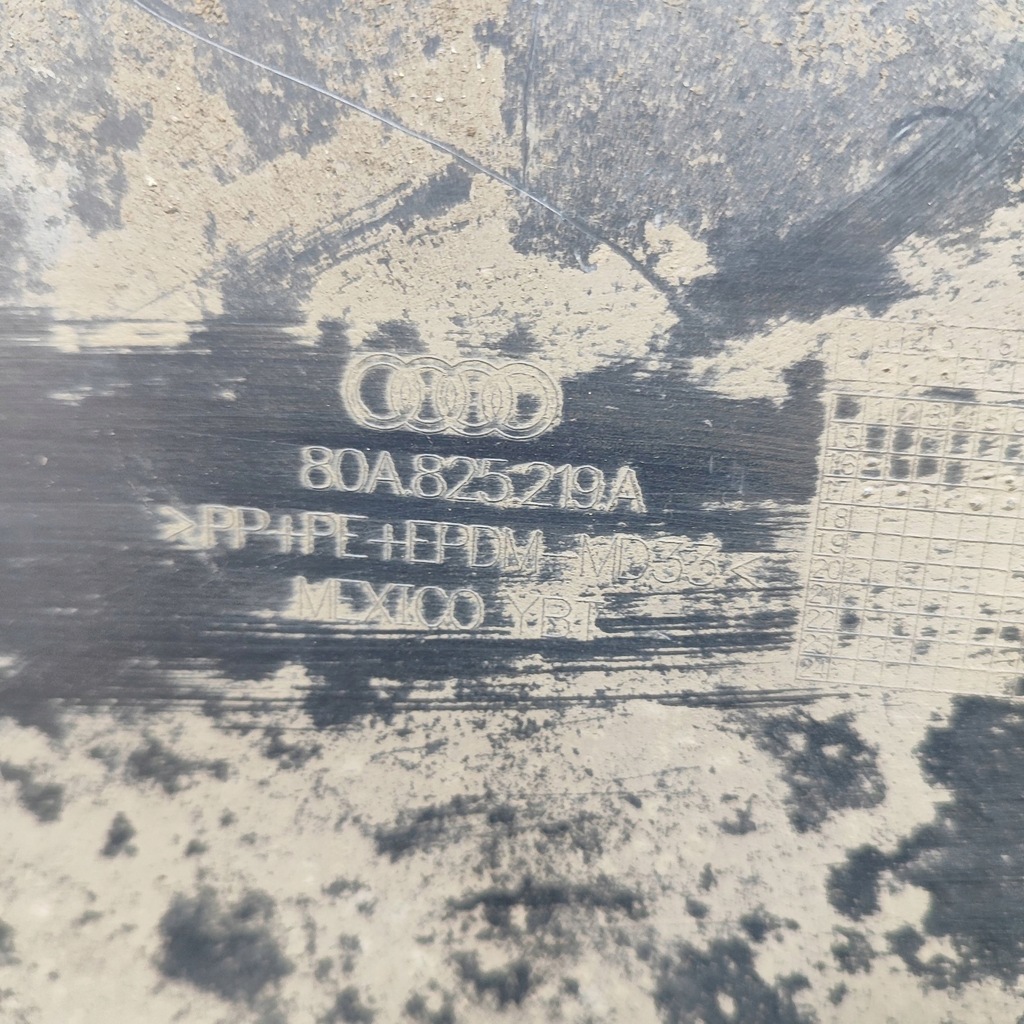 фото №6, Audi q5 sq5 2017 задняя сторона правая мат багажника do кузов pickup