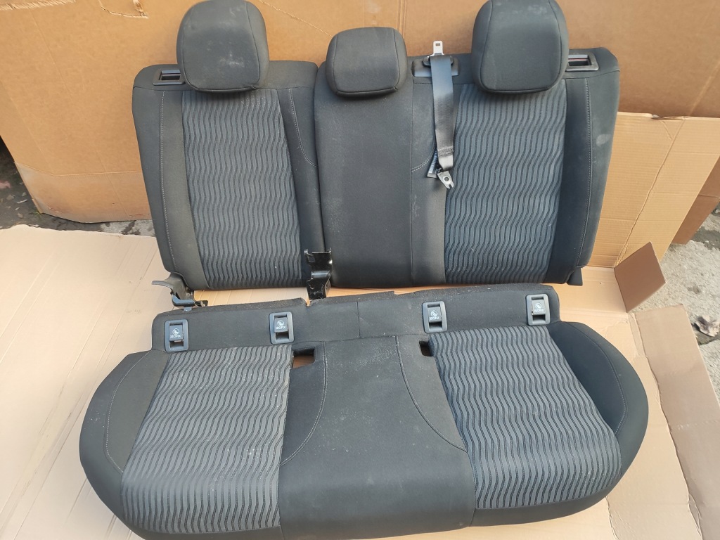 фото №6, Peugeot 308 ii t9 hb сидіння ремені задня kpl