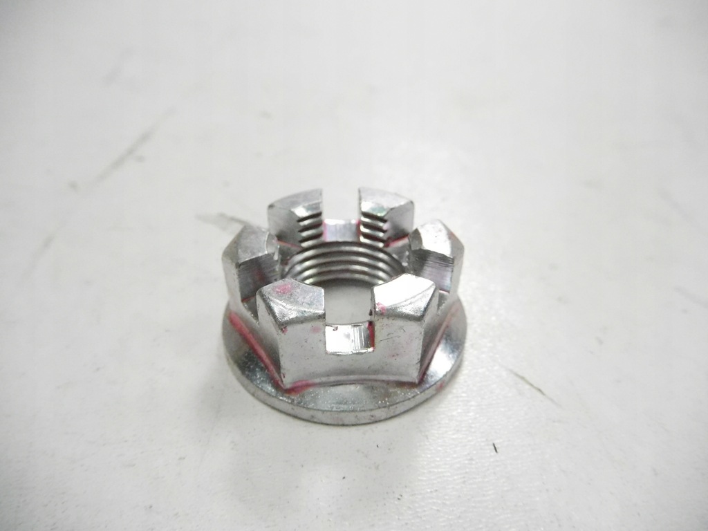 фото №2, Гайка, важіль верхній підвіска pajero mu001082