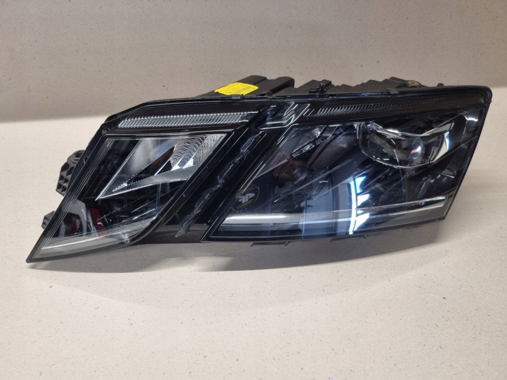 фото №1, Лампа левая skoda octavia iii 3 5e lift full led