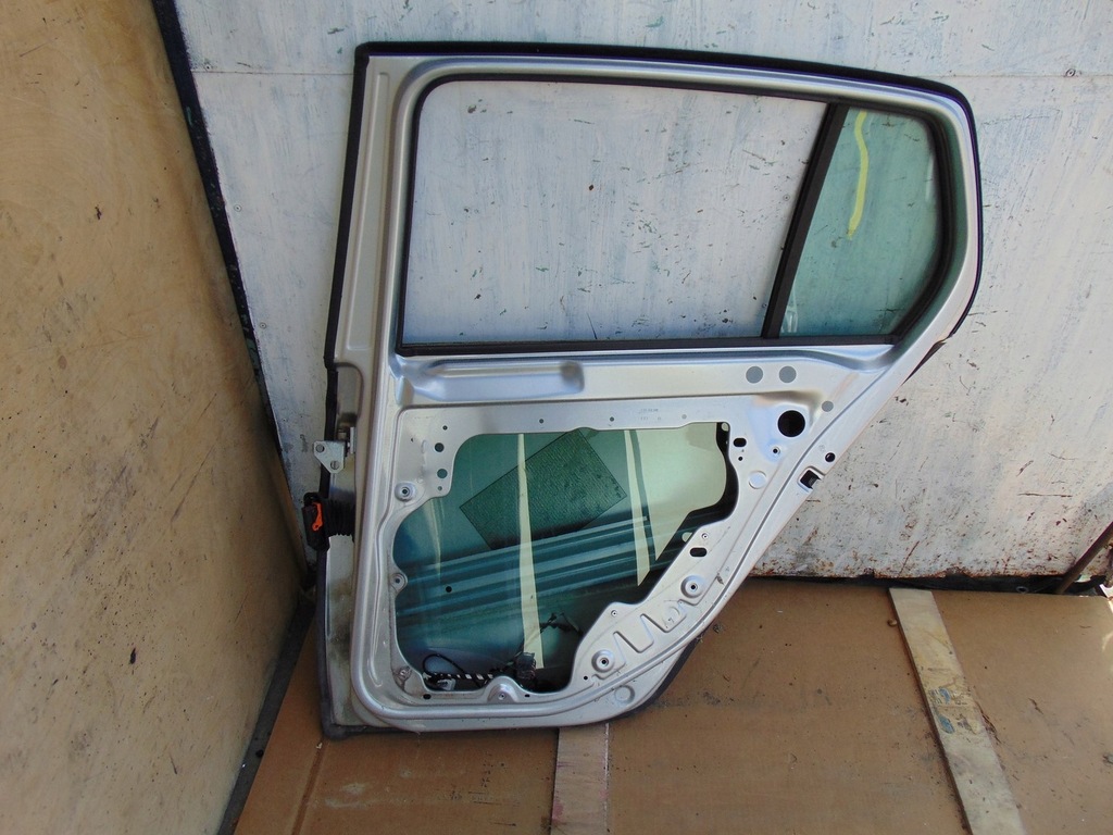 фото №11, Дверь правый задняя volkswagen vw golf vi hb la7w