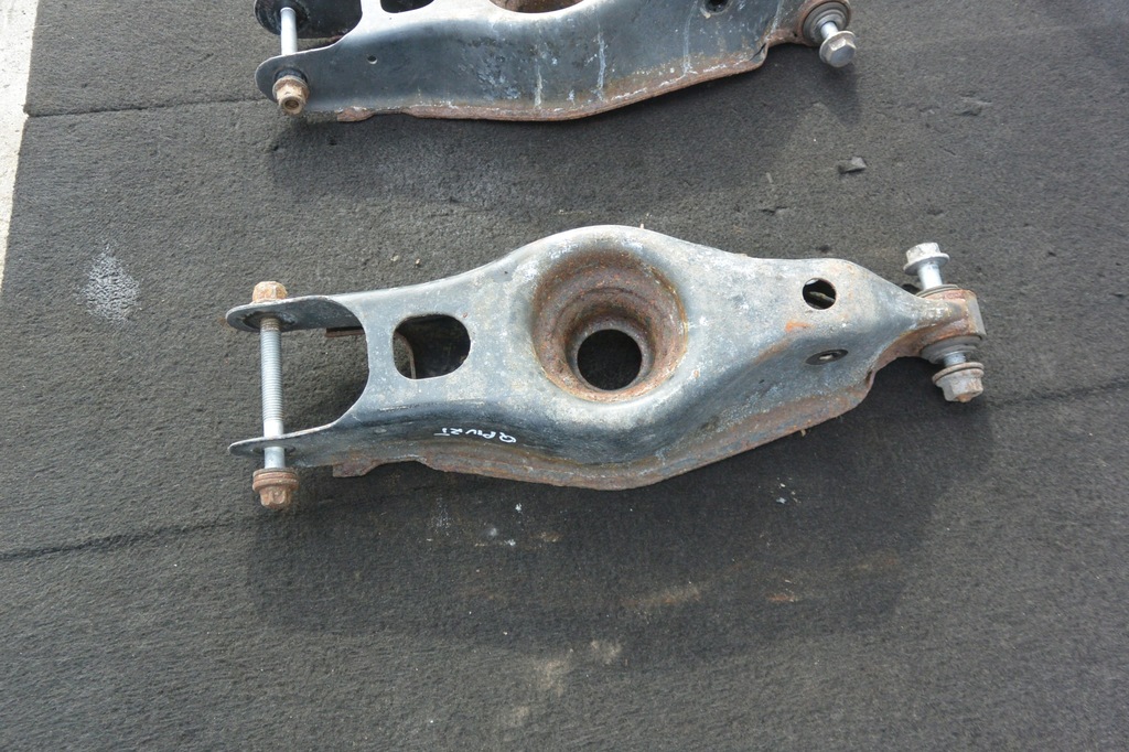 фото №6, Maserati ghibli iii quattroporte vi рычаг задняя левый правый