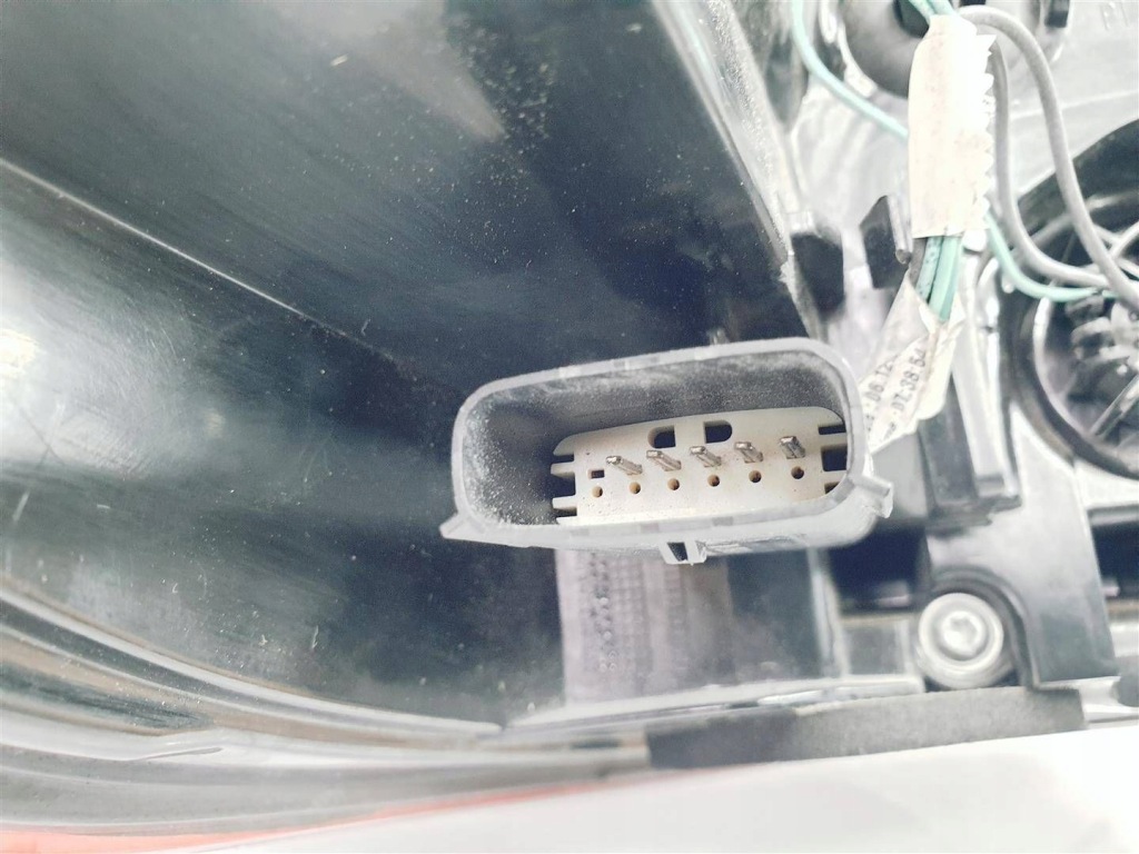 Opel insignia b универсал 17r+ правый  фара задний  led ory европа  !!! в Украине