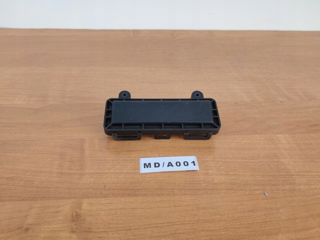 фото №1, Toyota avensis t25 заглушка крышка лампы перед