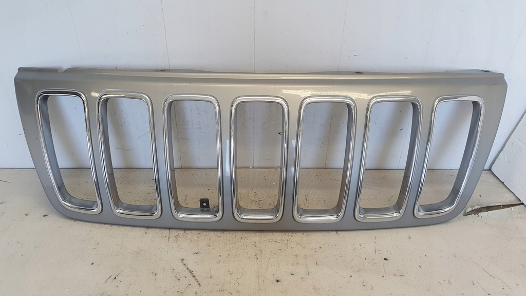 фото №1, Jeep grand cherokee решітка радіатора решітка радіатора радіатора