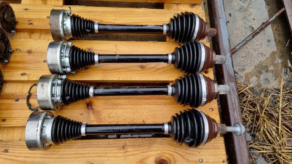 Купити Vw seat skoda audi привідний вал 1k0407271lb