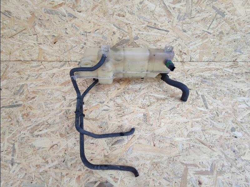 фото №1, Бак расширительный iveco daily iii 09- 35s