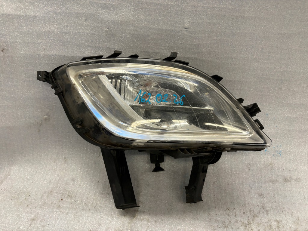 Купити Поворотник + протитуманна фара правий opel astra iv j