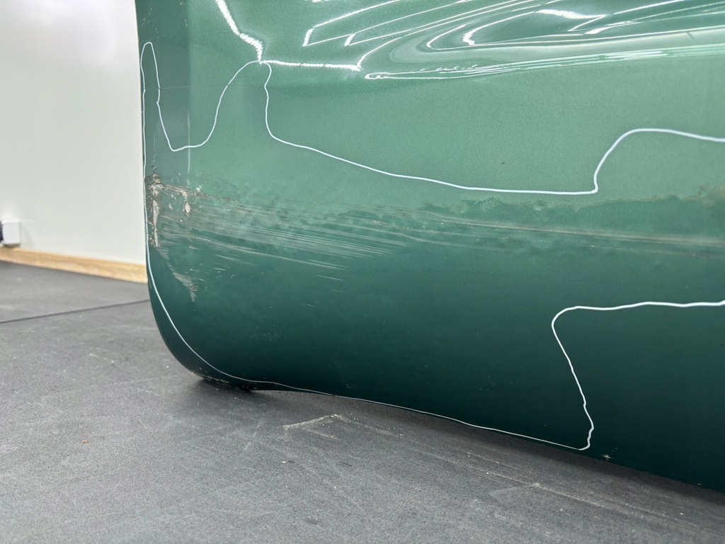 фото №12, Aston martin dbx дверь правое задние задняя