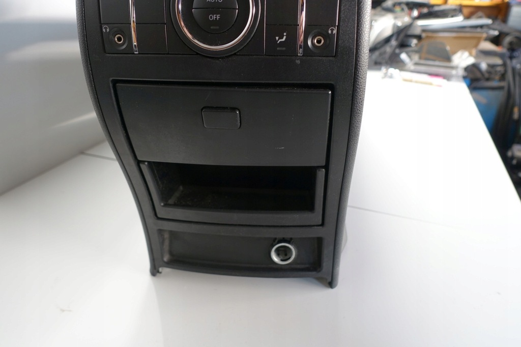 фото №9, Mercedes w164 подлокотник туннель бардачок ml gl x164