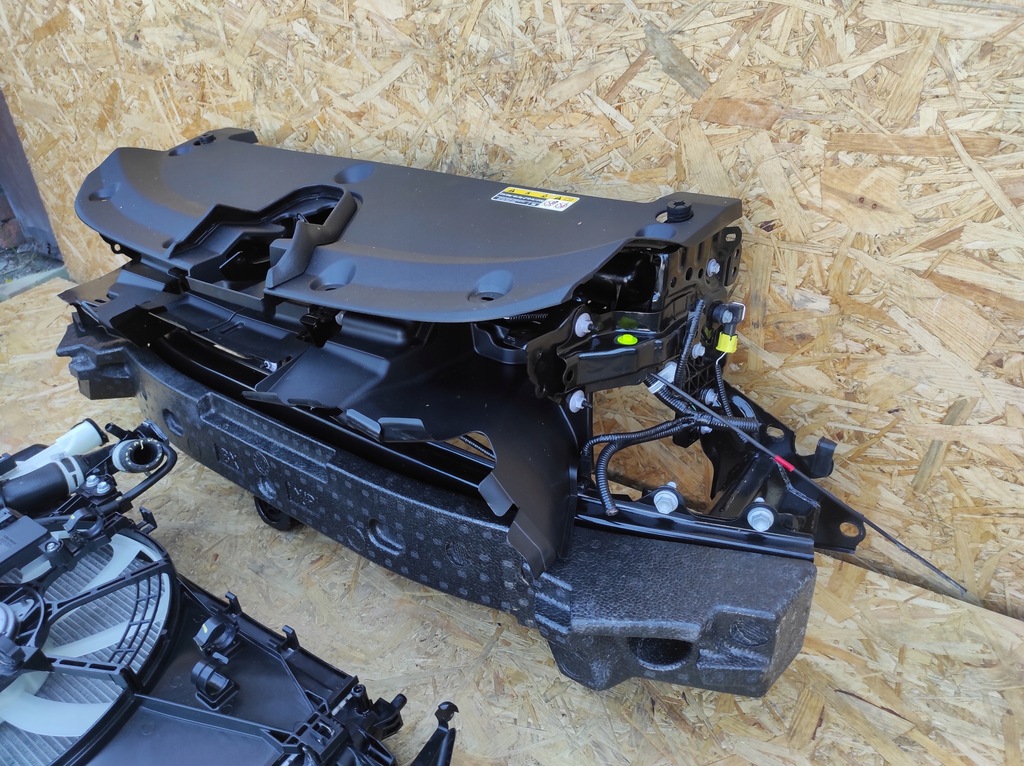 фото №3, Pas передній радіатор вентилятор lexus lbx