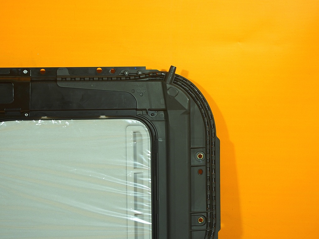 фото №12, Audi a5 8t люк шторка 8t8877041e 14km