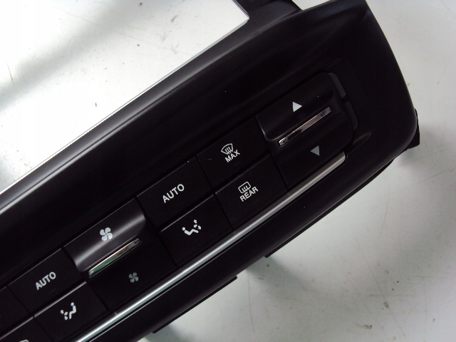 фото №4, Рамка панель кондиционера maserati levante 2016-