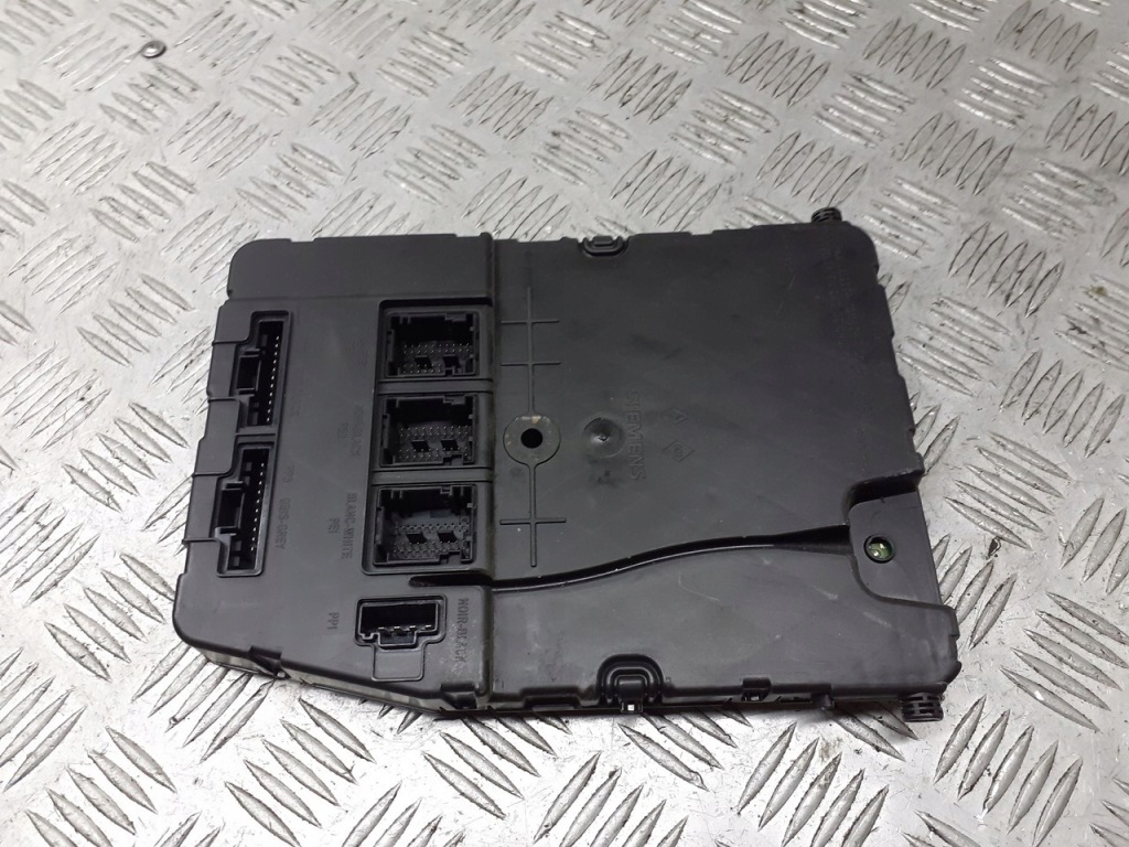 фото №1, Модуль uch renault scenic ii 2.0 dci 8200780021