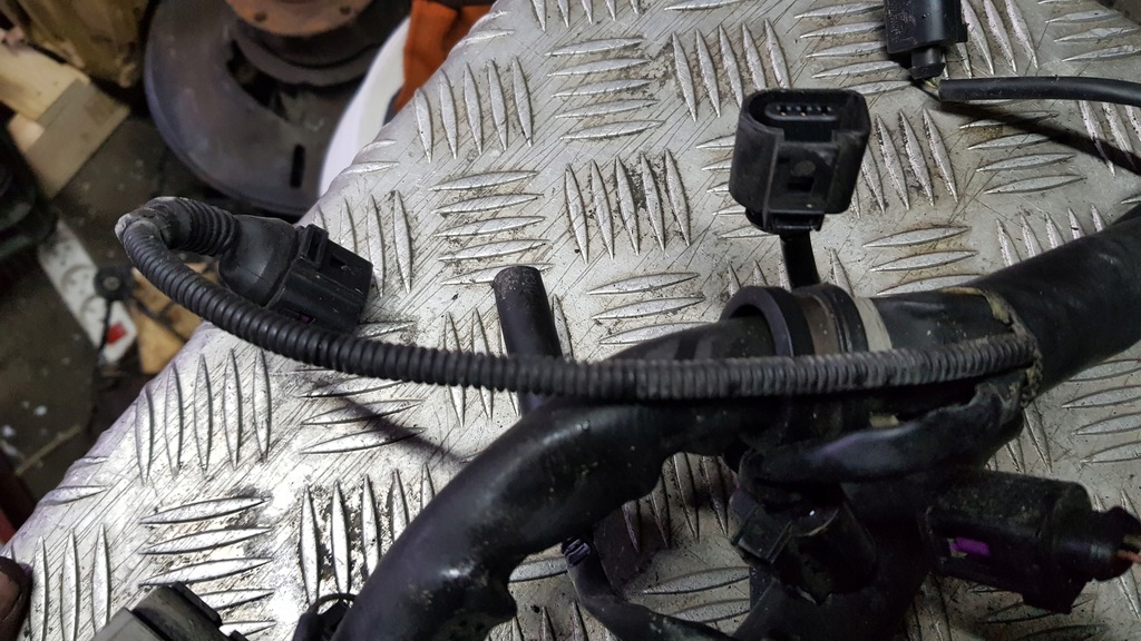 фото №10, Audi a8 d3 джгут двигуна 3.0 tdi 4e1971713s