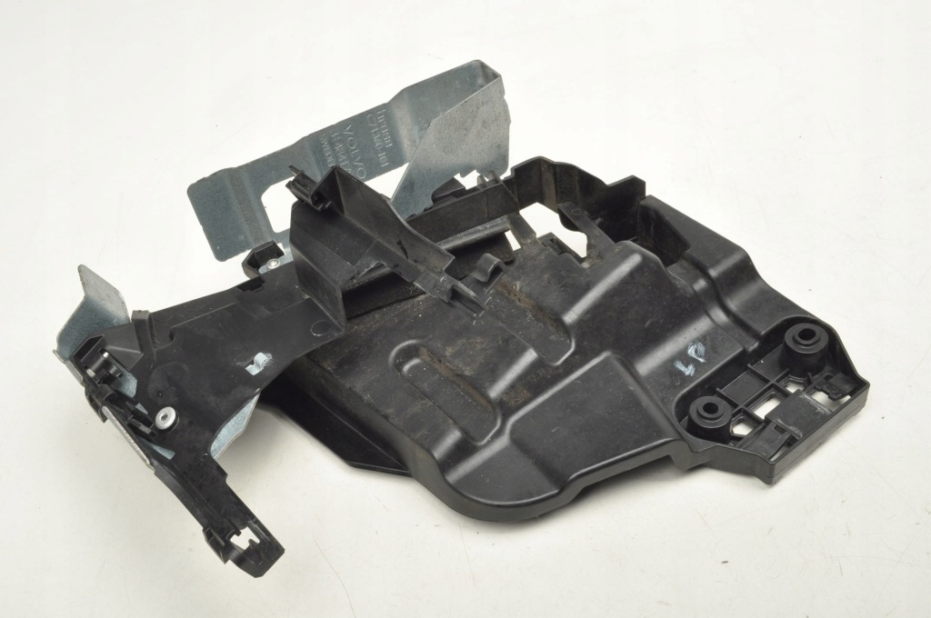 Купить Volvo v60 ii защита пластик ручка левый перед 31462720