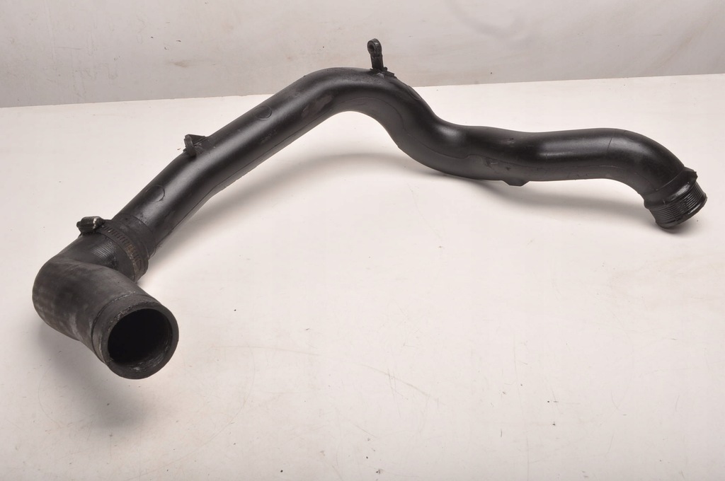 фото №1, Volvo xc70 s60 v70 2.4 d5 труба интеркулер 30794888