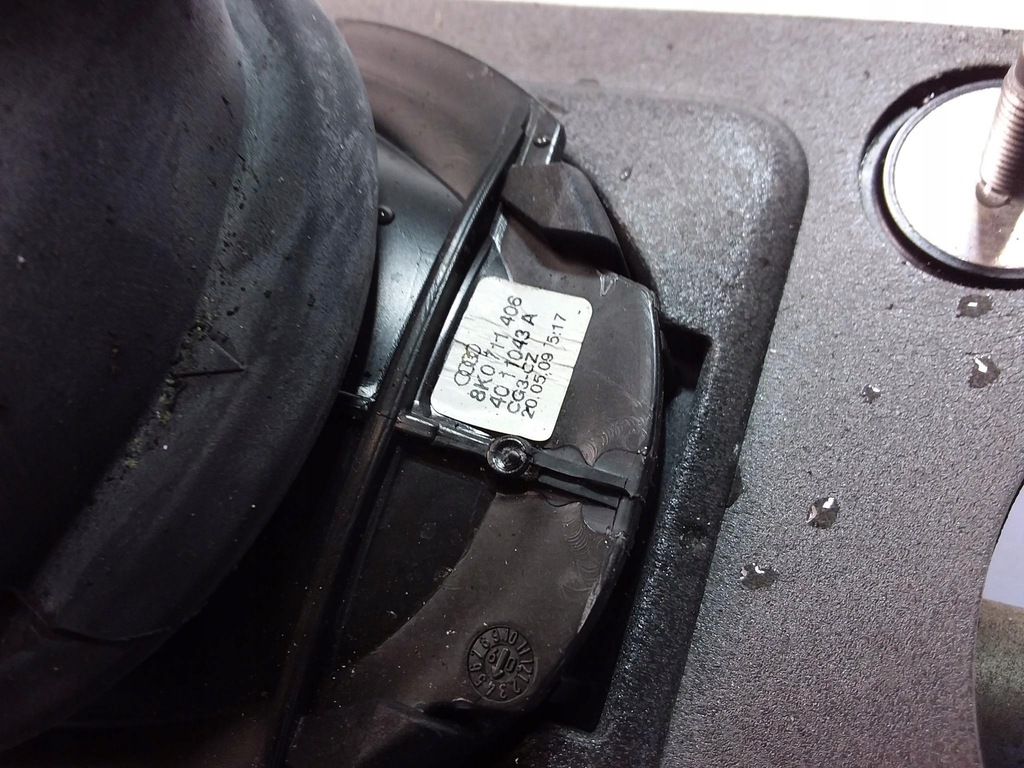 фото №6, Audi a5 8t 2.0 рычаг домкрат передач 8k0711025k