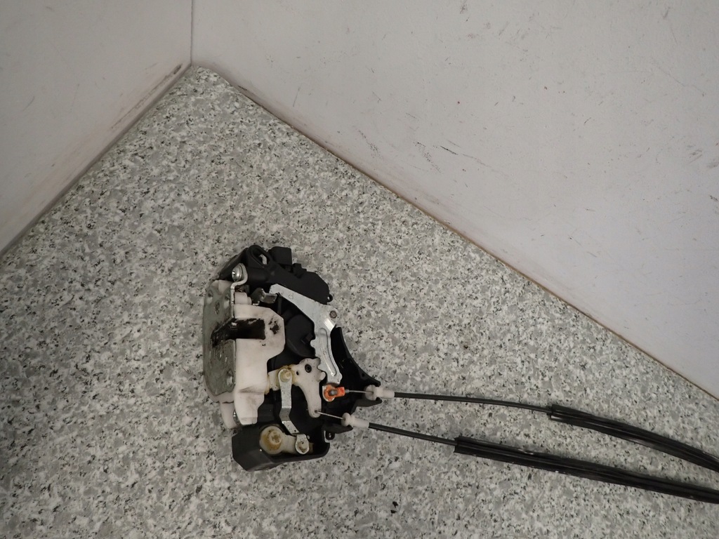 фото №6, Mitsubishi colt 3d 04- cz3 замок дверь правых с тросы europa