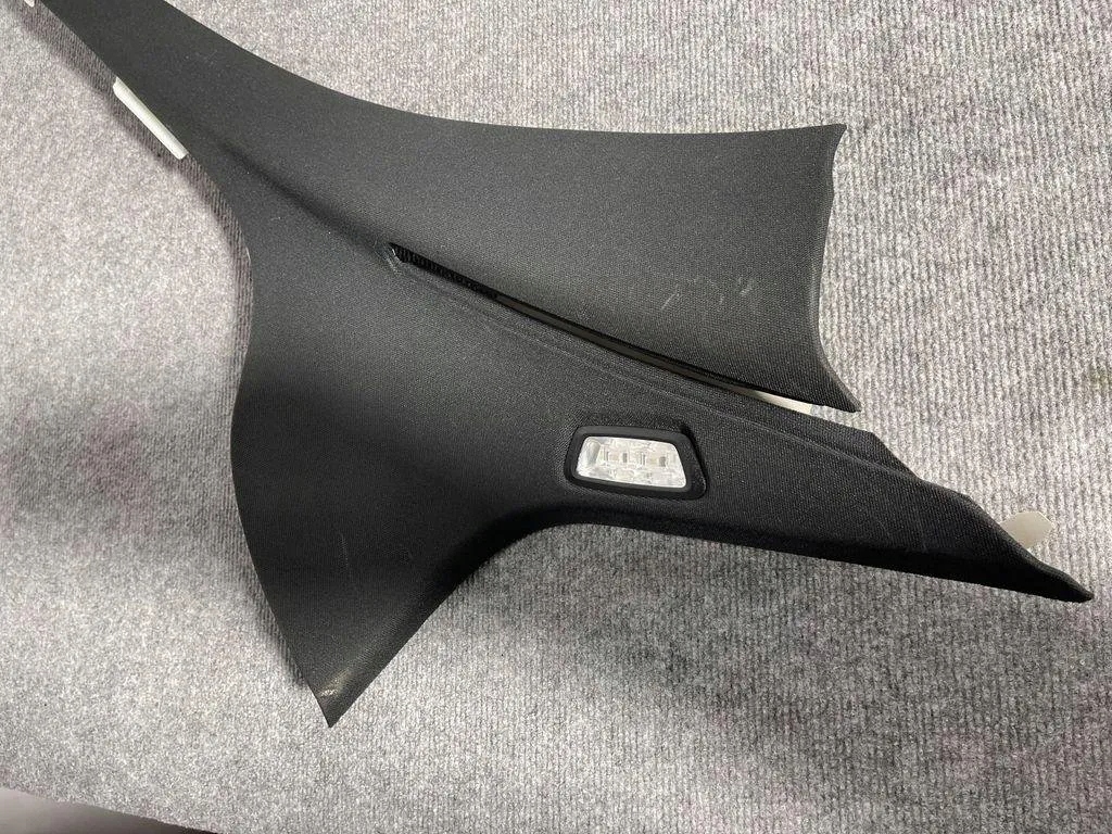 Левая задняя защита стойка mercedes-benz e w211 a2136905325 1.95l дизель Киев